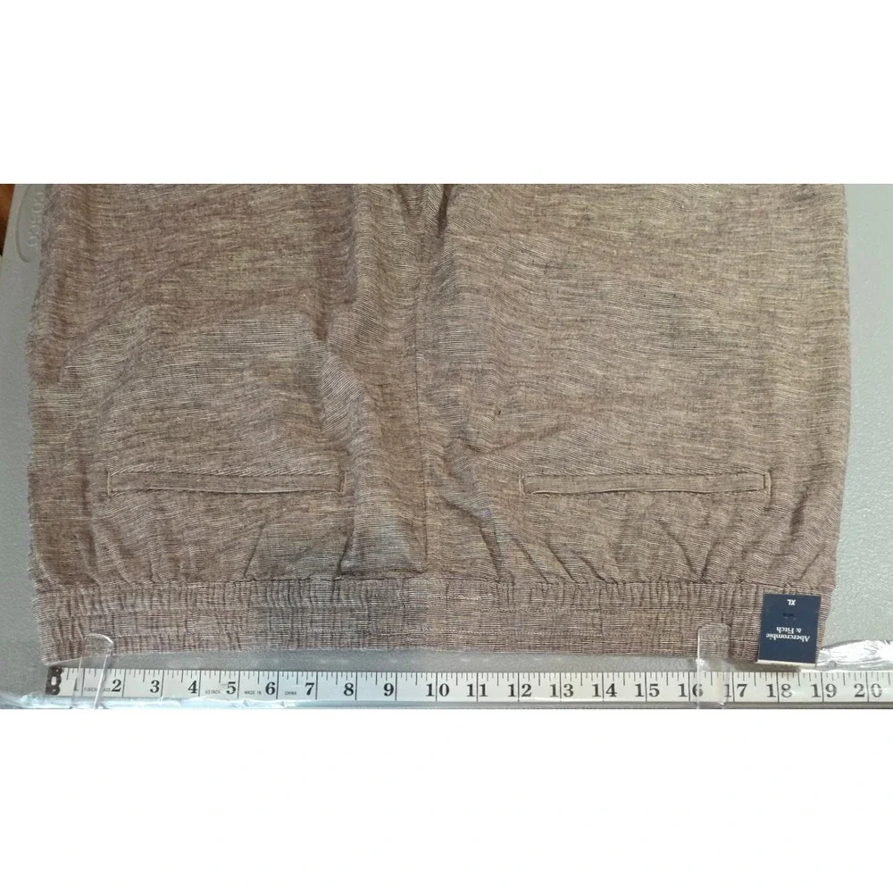Abercrombie & Fitch Mens XL Linen Blend Pull On Elastic Waist Short in Brown NWT